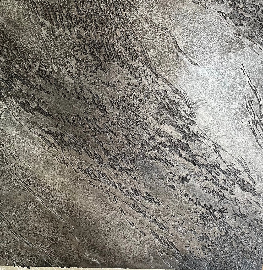 Istinto Pietra Spaccata NA and Gioia Istinto - 1070 - Stucco Veneziano UK